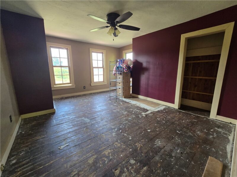 76 Rainey — photo 8
