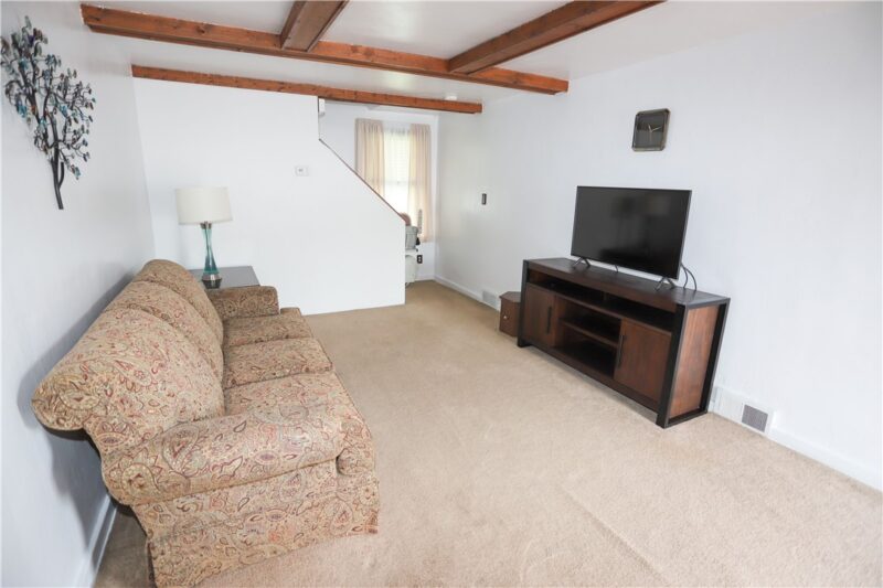 251 Rodi Road — photo 4