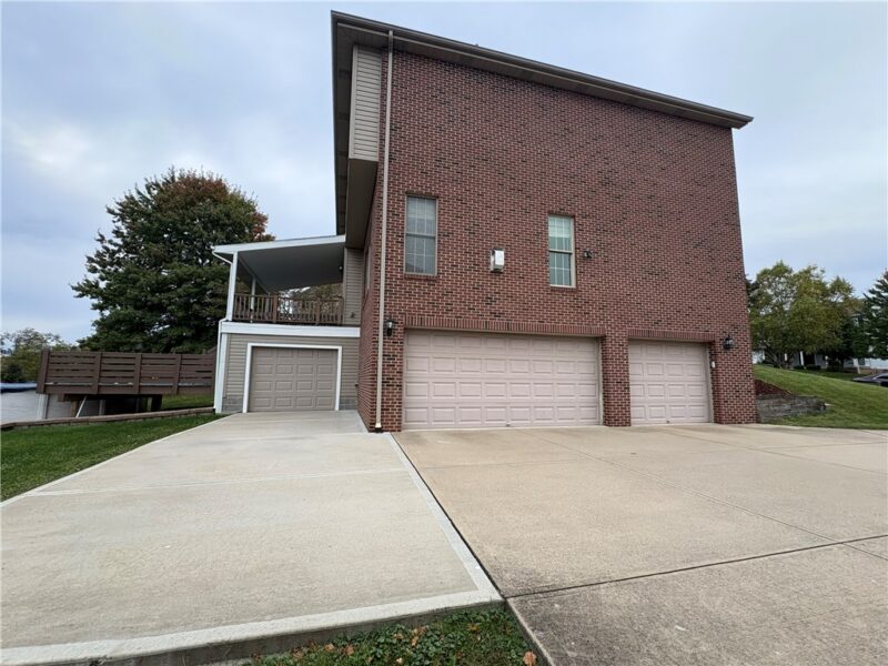 137 Robinson Dr — photo 6