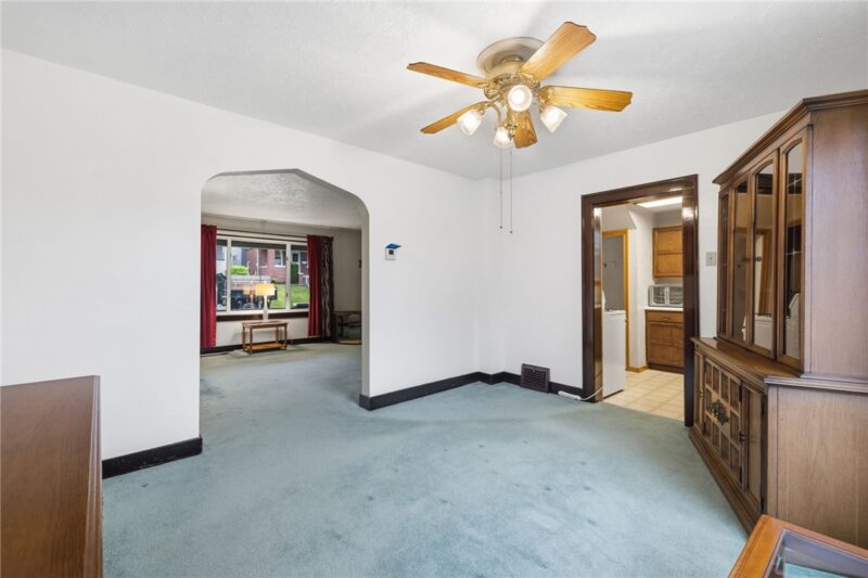 906 Fordham Ave — photo 6