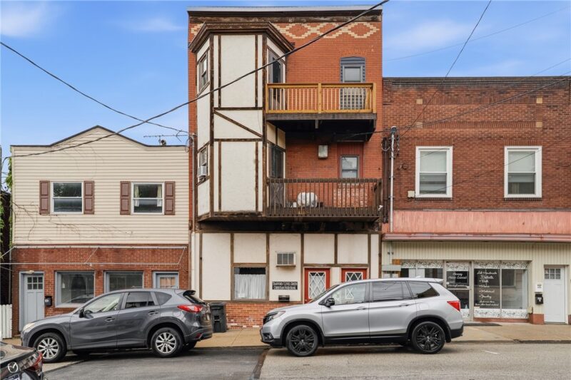 433 Cavitt Avenue
