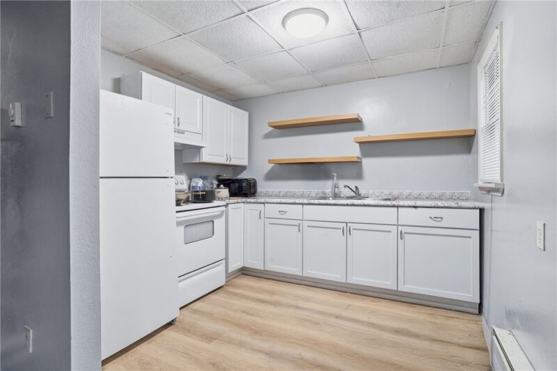 433 Cavitt Avenue — photo 3