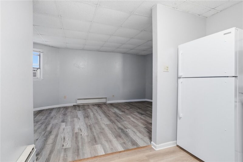 433 Cavitt Avenue — photo 4