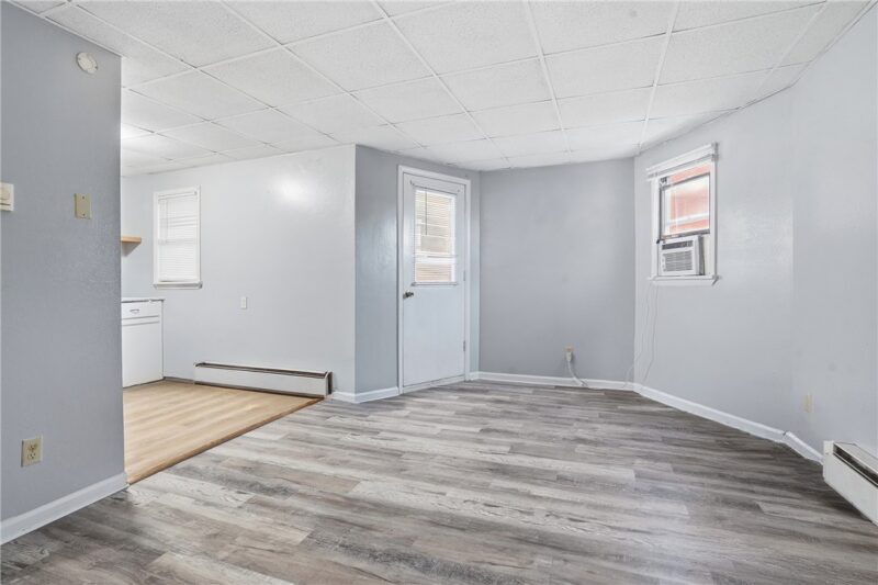433 Cavitt Avenue — photo 5