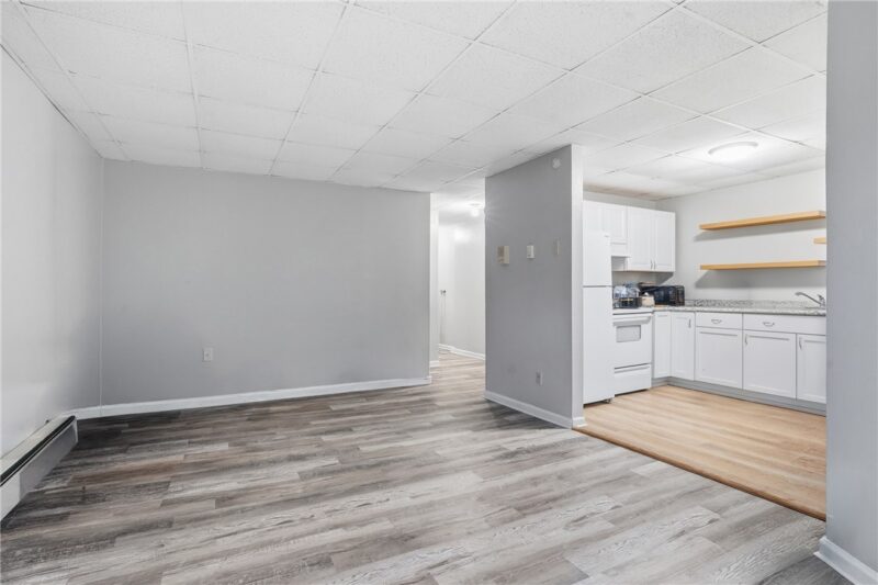 433 Cavitt Avenue — photo 6