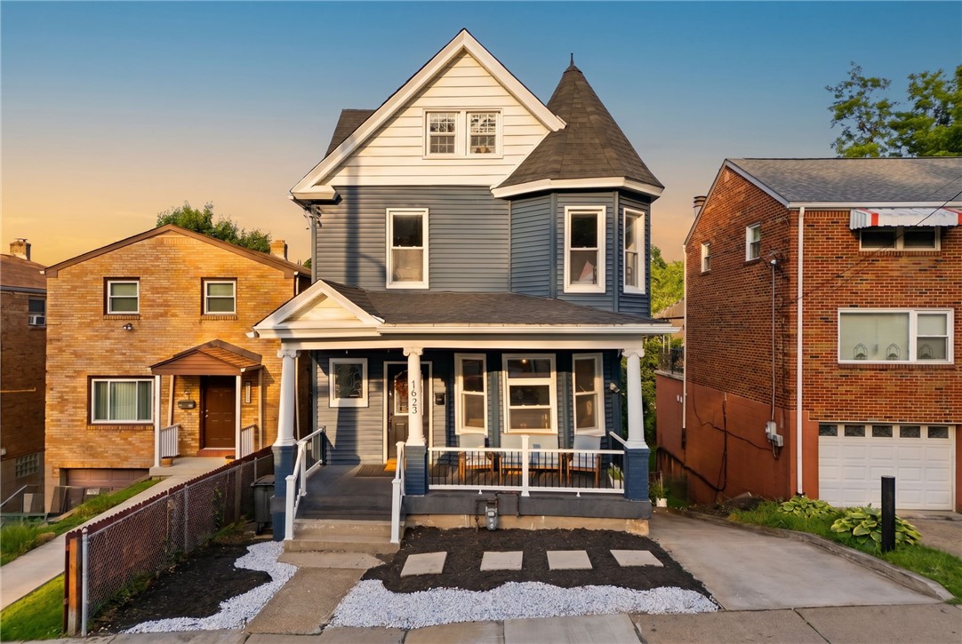 1623 Fallowfield Avenue — photo 1