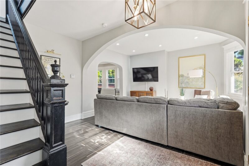1623 Fallowfield Avenue — photo 4