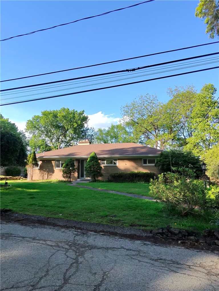 2737 Orlando Place — photo 2