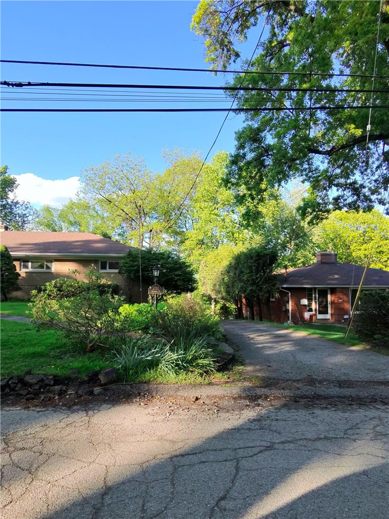 2737 Orlando Place — photo 3