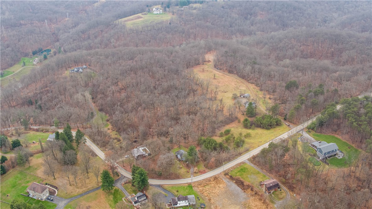 224 Indianola Rd — photo 1