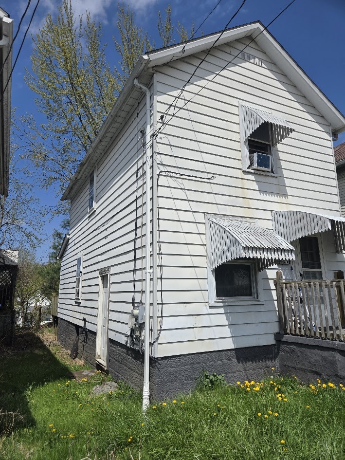 421 North St — photo 2