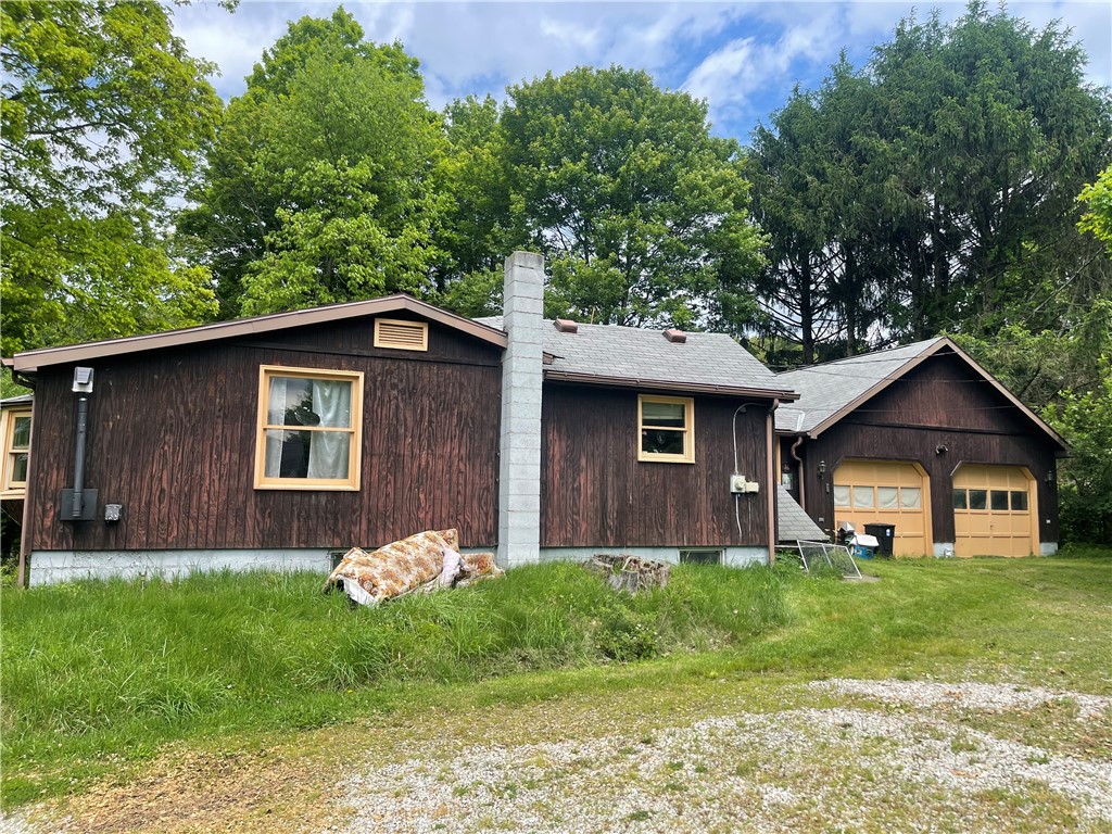 108 Amherst Ln. — photo 1