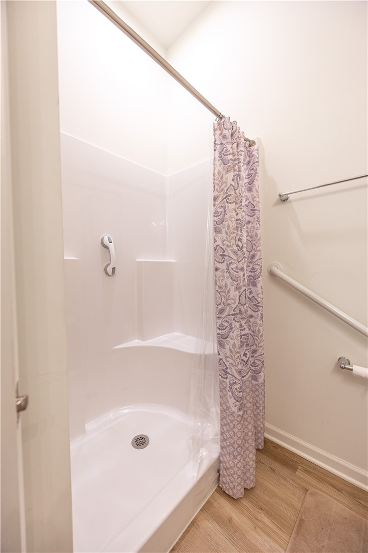 906 Valentina Ln 65 — photo 8