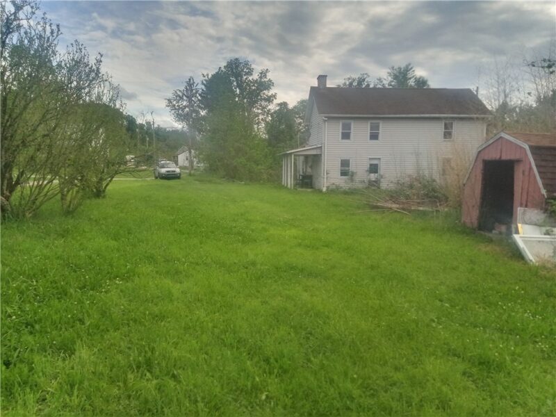 212 Dupont Ln — photo 2