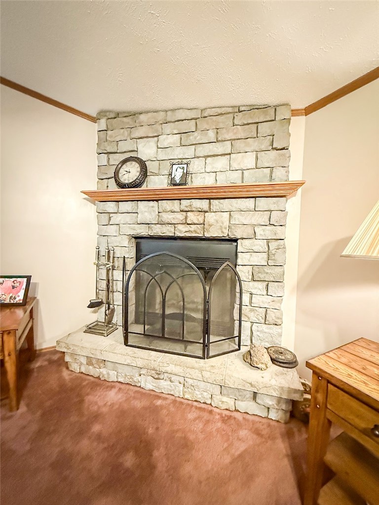 326 Gray Ave — photo 4
