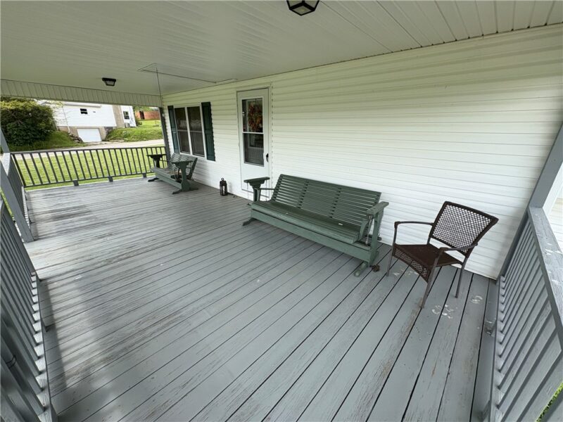 120 N Milton St — photo 2