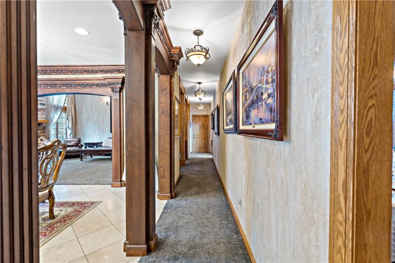 10 Briarwood Ln — photo 5