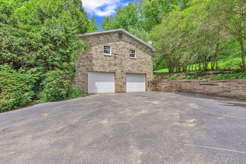 171 Dehaven Rd — photo 3