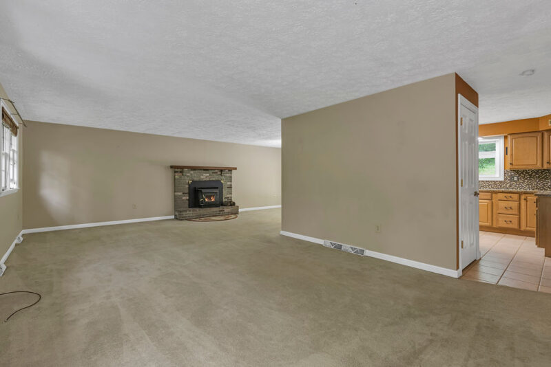171 Dehaven Rd — photo 4