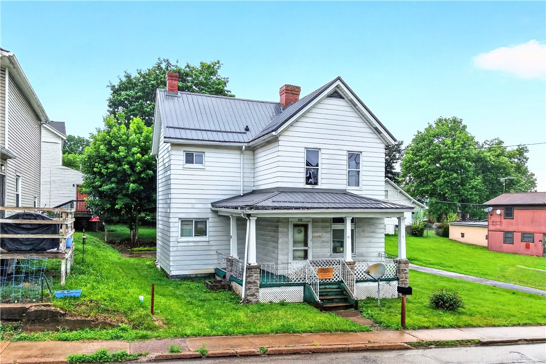 745 Wood Street — photo 1
