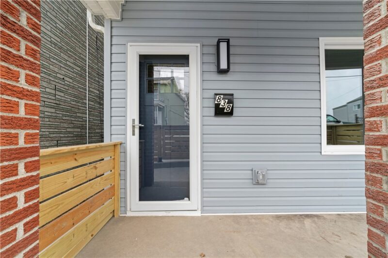 838 Eureka St — photo 3