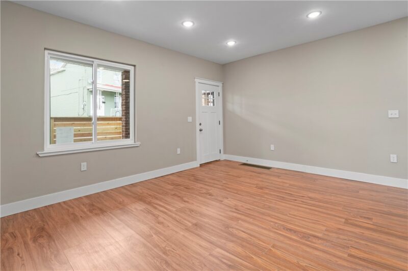 838 Eureka St — photo 6