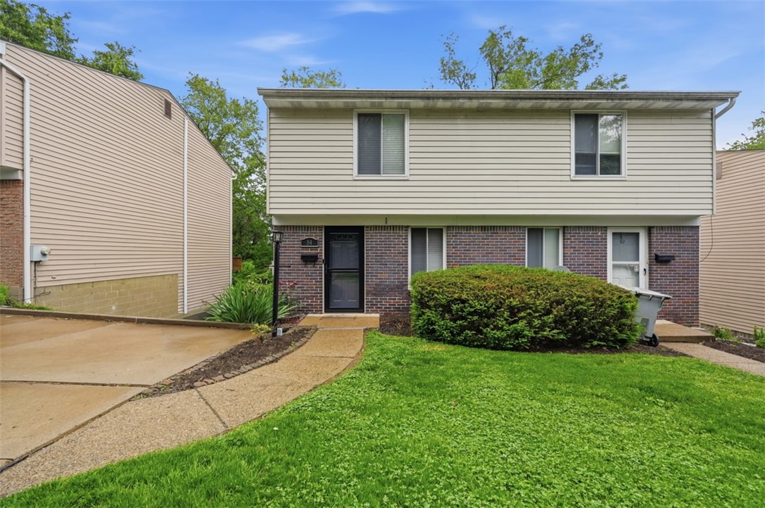 84 Fischer Ave — photo 1