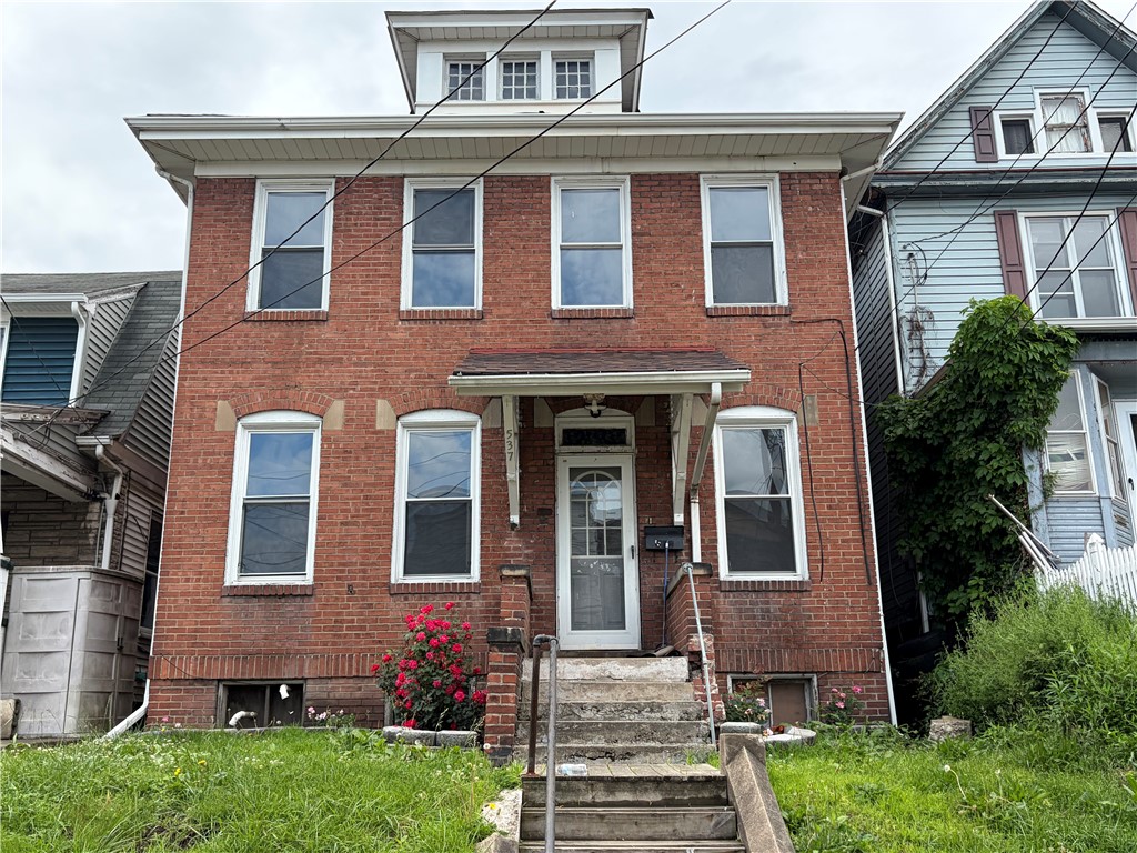 537 Thompson — photo 1