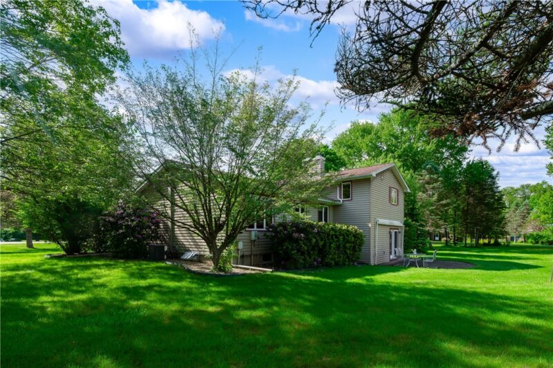 23 Kimberly Dr — photo 5