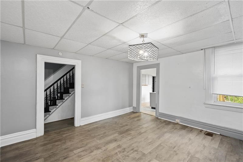 3115 Shadeland Ave — photo 3