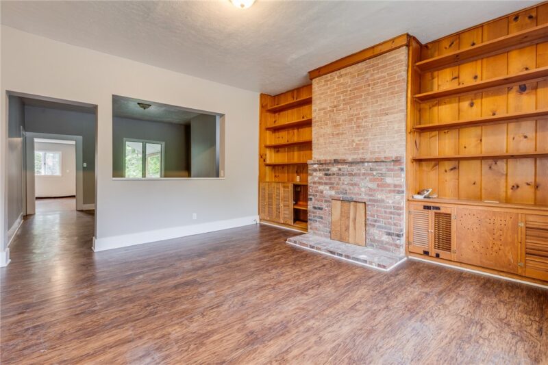 2637 Norwood Ave — photo 7