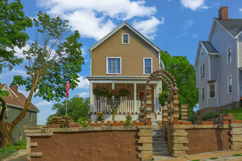 164 Sheridan AVENUE — photo 3