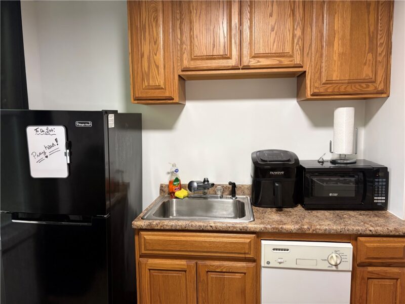 408 Seldon Ave — photo 4