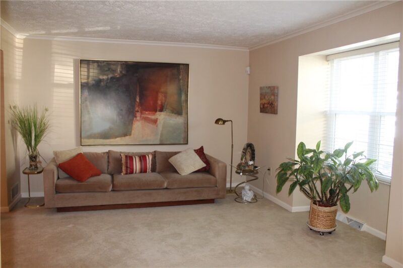 2663 Hunters Point Dr — photo 7