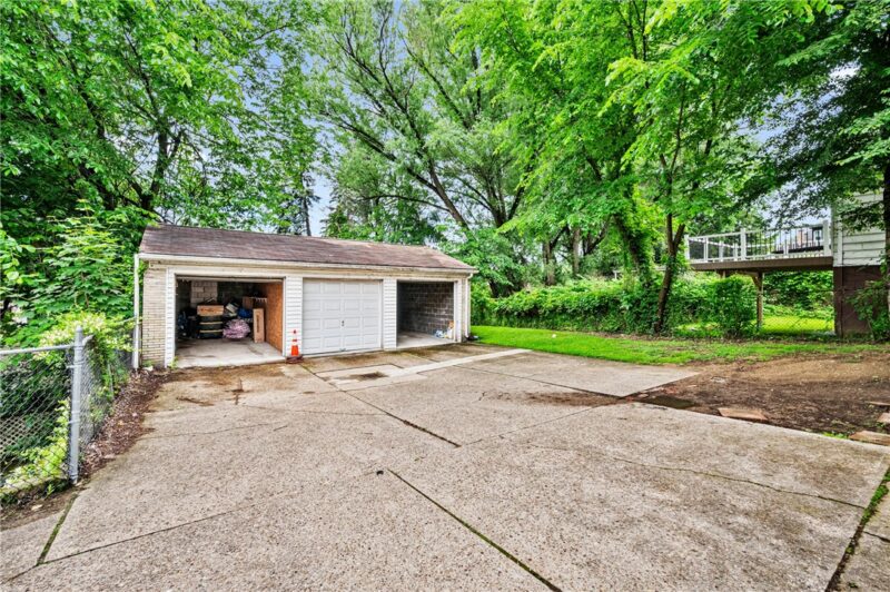 170 Lincoln Ave — photo 8