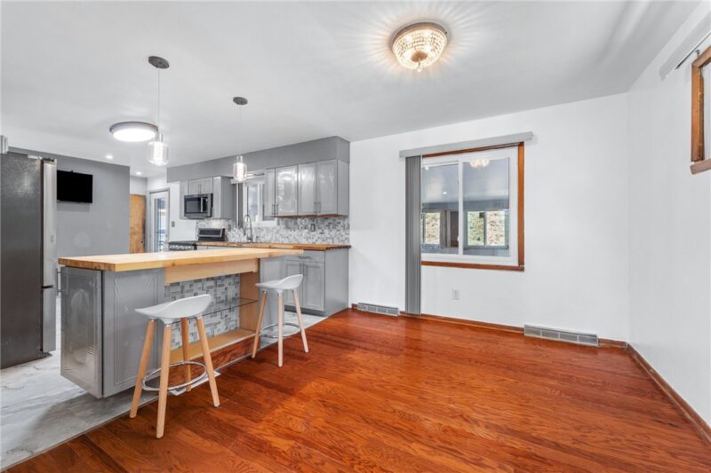 206 Columbia Ave — photo 8