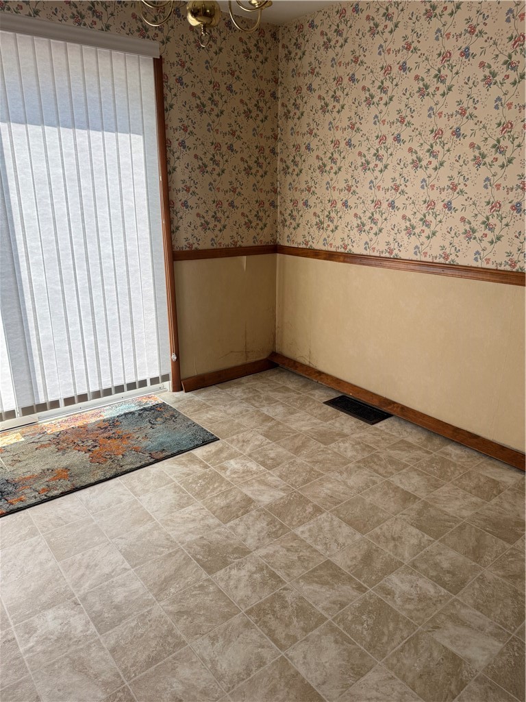 432 Violet Dr — photo 6