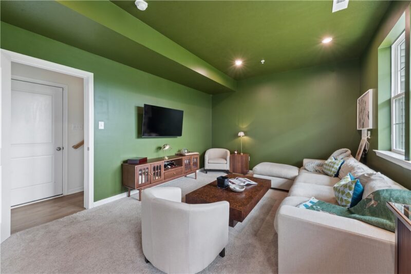 109 Affinity Drive — photo 4