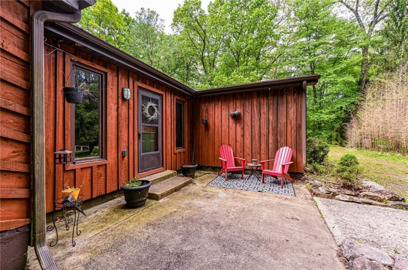 120 Fox Rd — photo 3