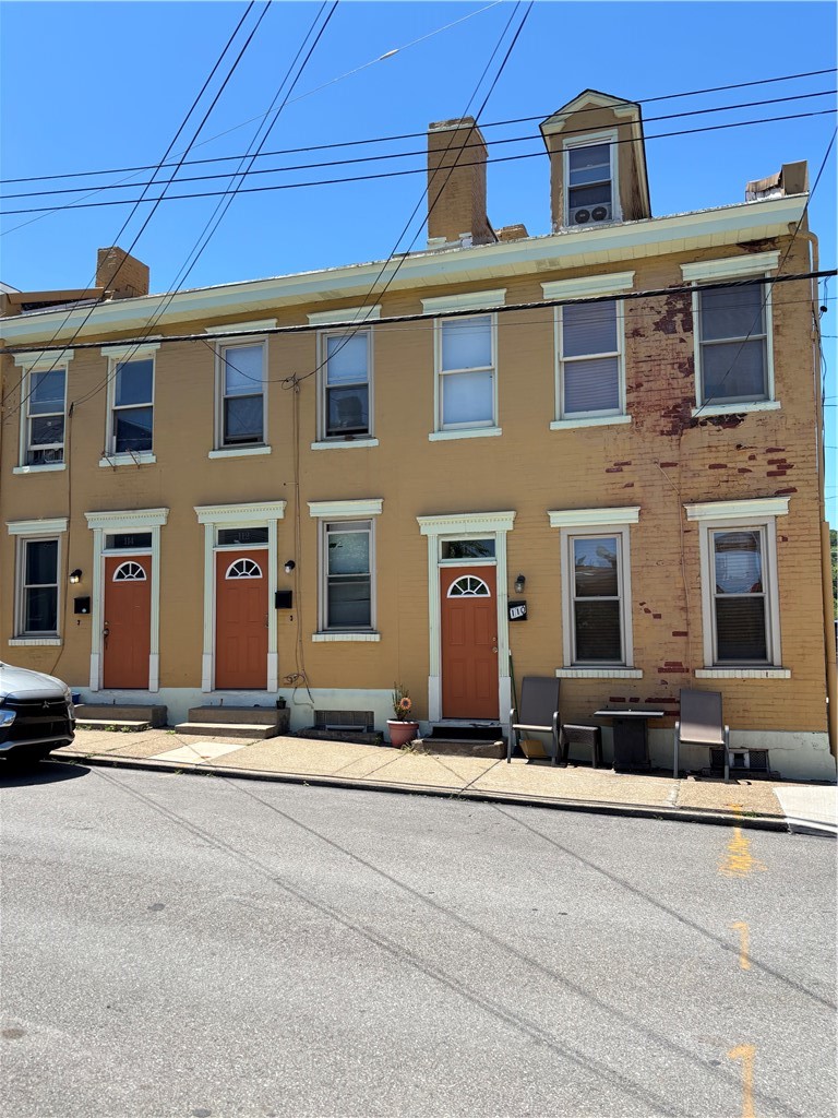110-114 S 11th Street — photo 1