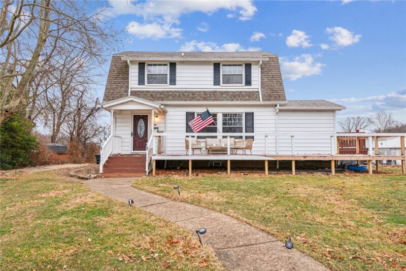 200 LIBERTY AVE — photo 3
