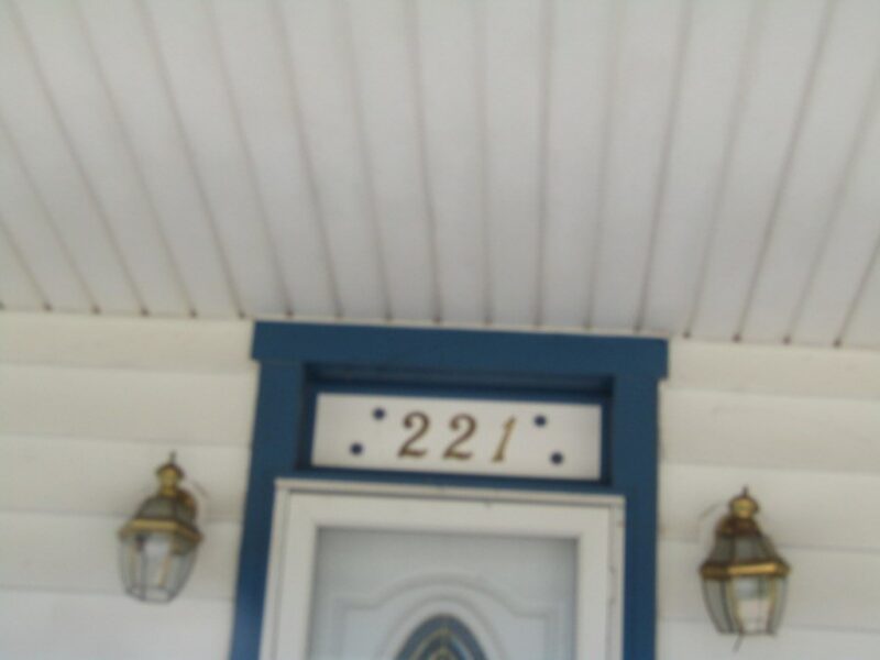 221 S 4th St — photo 3