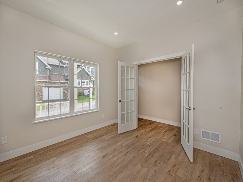 202 Willow Ln — photo 4