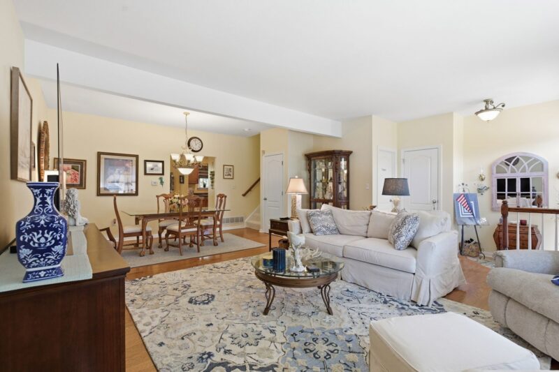102 Lenox Drive — photo 5