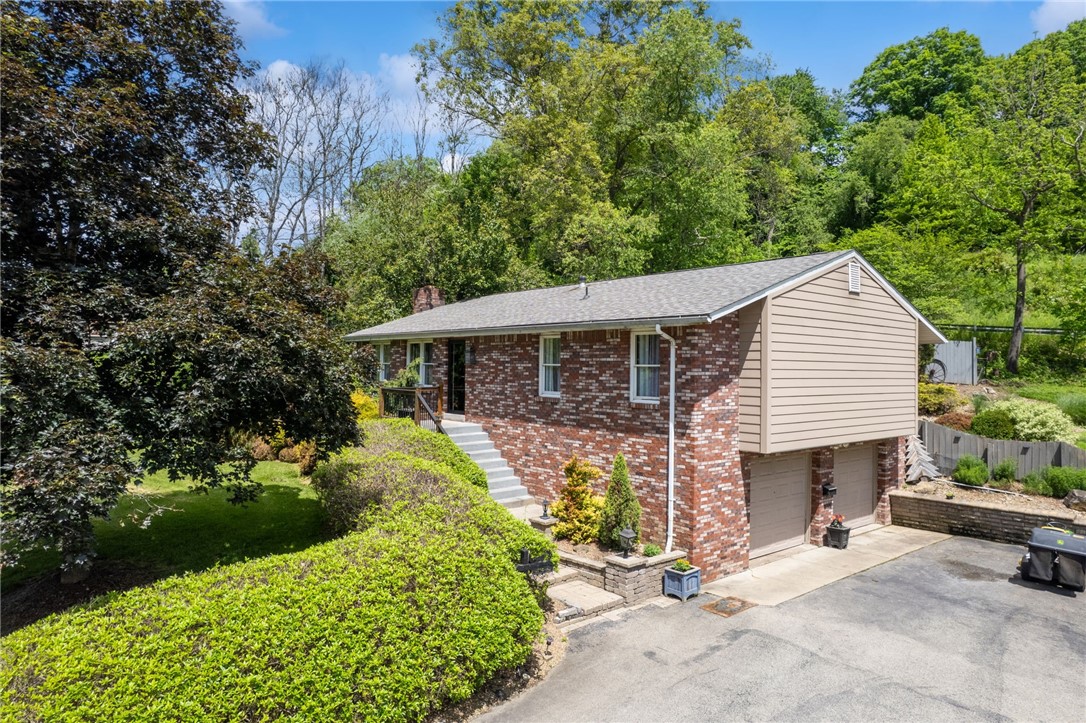 5308 Greensburg Rd — photo 1