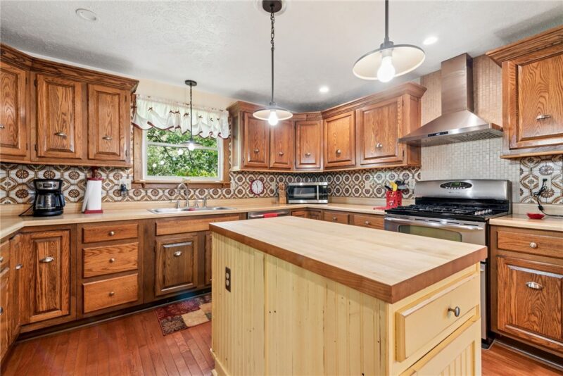 5308 Greensburg Rd — photo 8