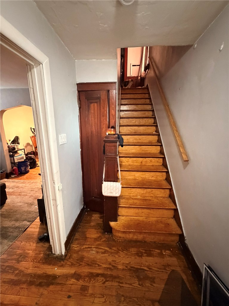 222 Poplargrove St — photo 4