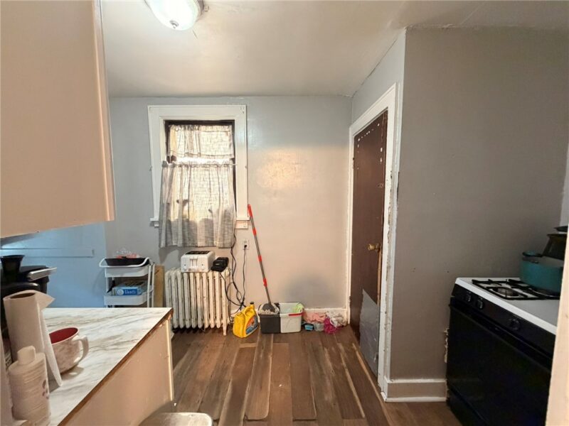 222 Poplargrove St — photo 7
