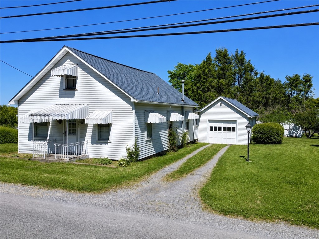 223 Connoquenessing Main St — photo 1