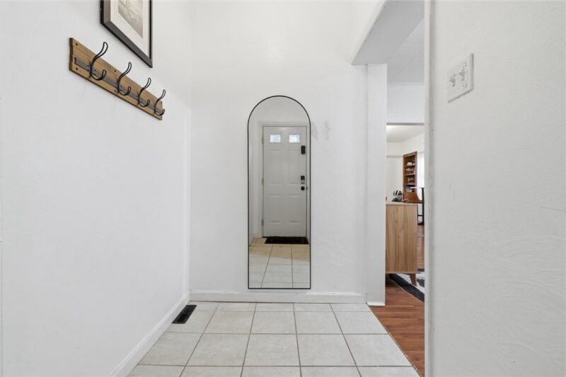 5205 Stanton Ave — photo 2
